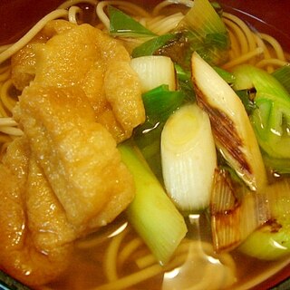 焼き葱添えきつね蕎麦